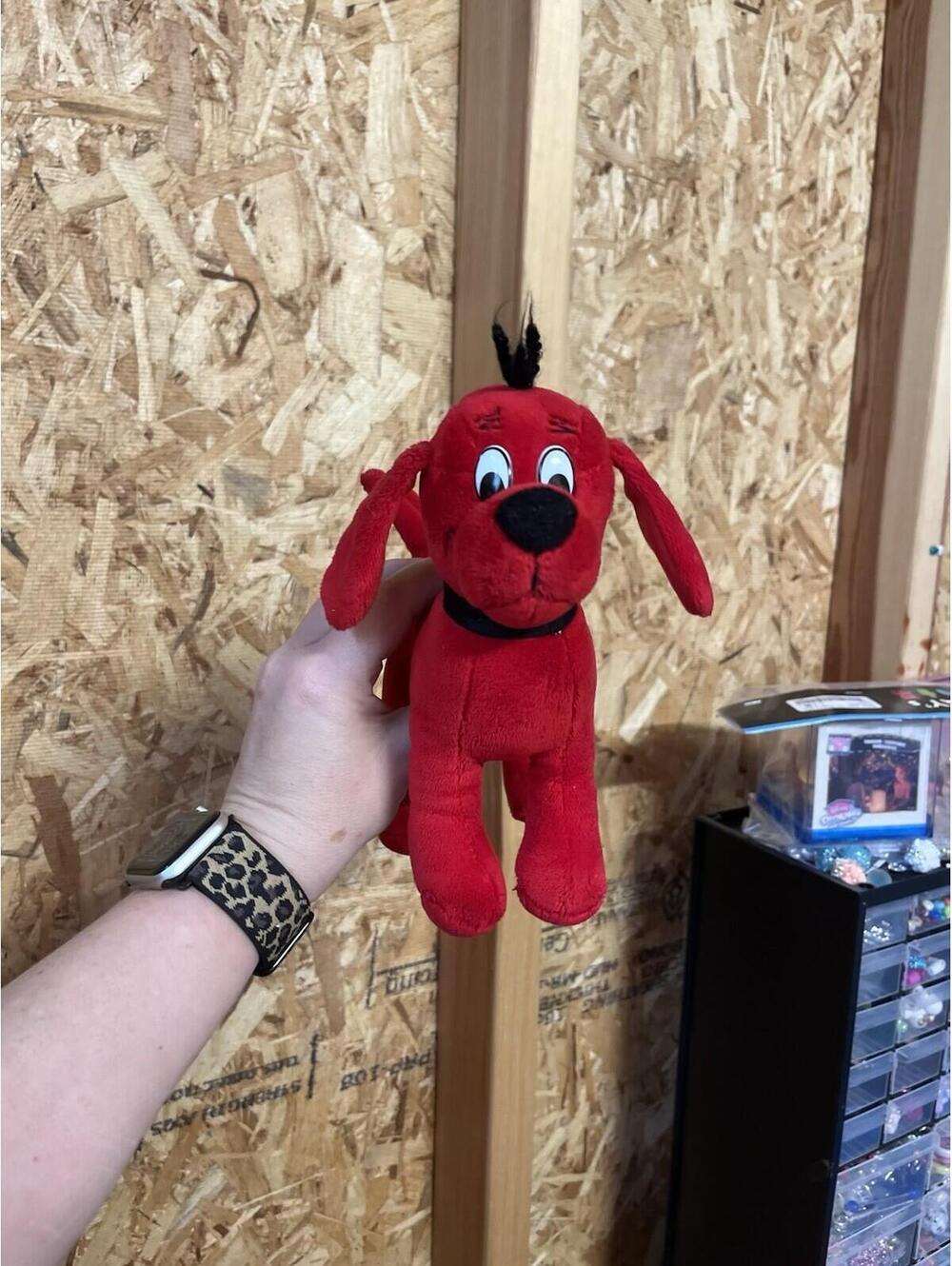 Scholastic Clifford the Big Red Dog 7” Plush Stuffed Animal Douglas 2011 - 11